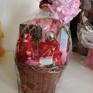 Bath and Body Works Japanese Cherry Blossom